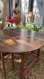 Lela Vintage teakwood round table inlay mother of pearl with folding sides - Image 2