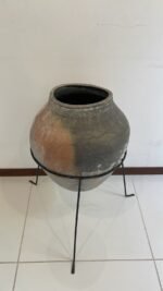 Old pot & metal stand