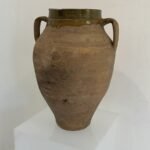 Vintage pot
