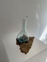 Glass decanter with teakwood base - Image 2